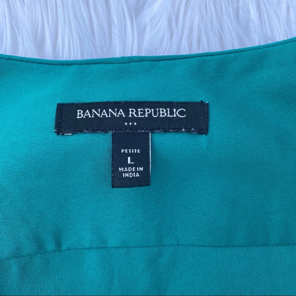 Banana Republic Zip Front Top - Picture 2 of 3